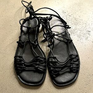 Tamara Mellon Black Gladiator Sandels